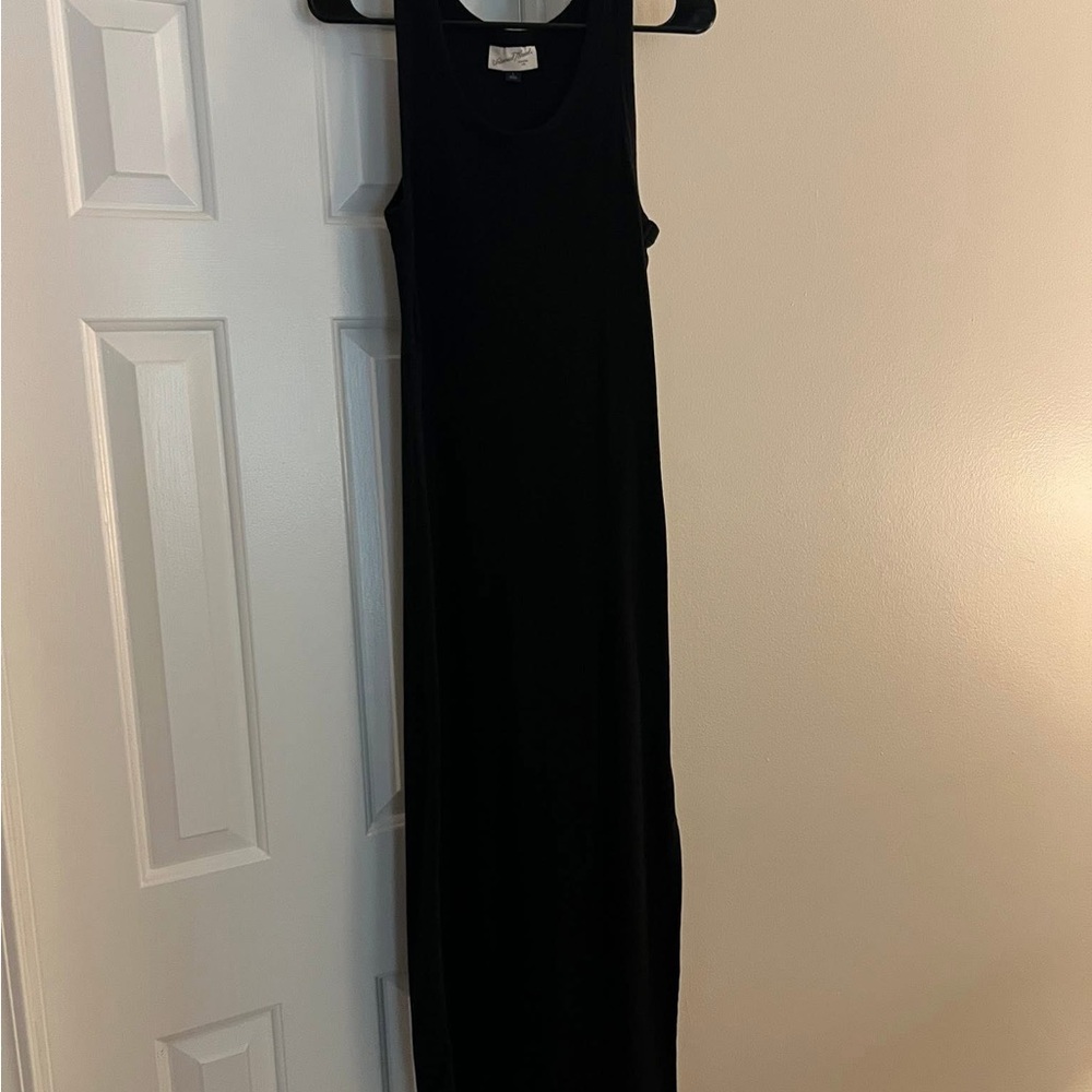 Black Ribbed Maxi Dress